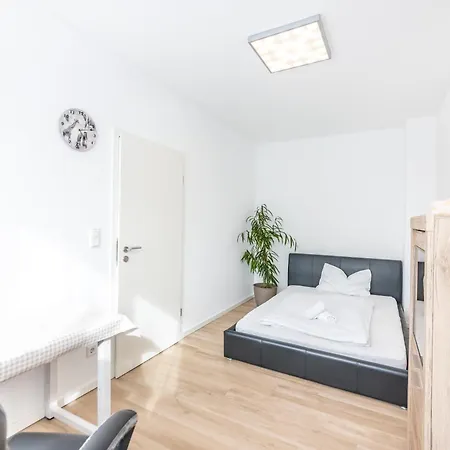 New & Modern Near Duesseldorf شقة فيليتش